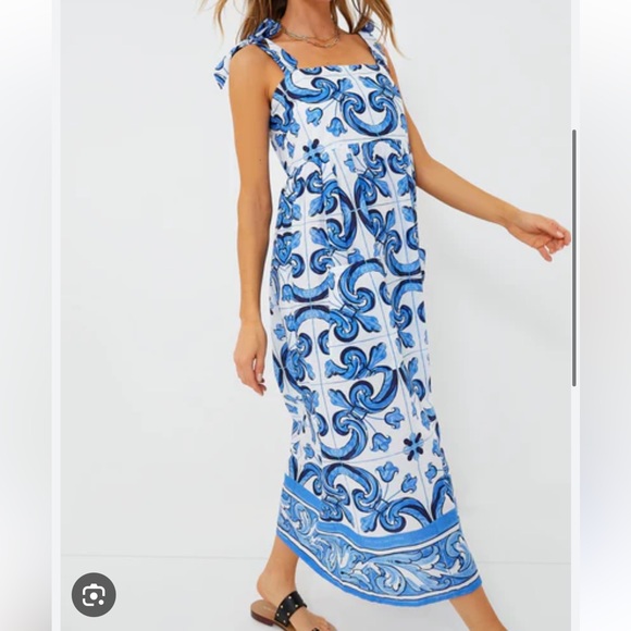 Tuckernuck Dresses & Skirts - Tuckernuck Capri Blue Majolica Tile Shiulder Tie Caftan Dress XL